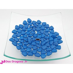 Dragées chocolat mini-coeurs, couche de sucre assez fine, bleu brillant - 1kg